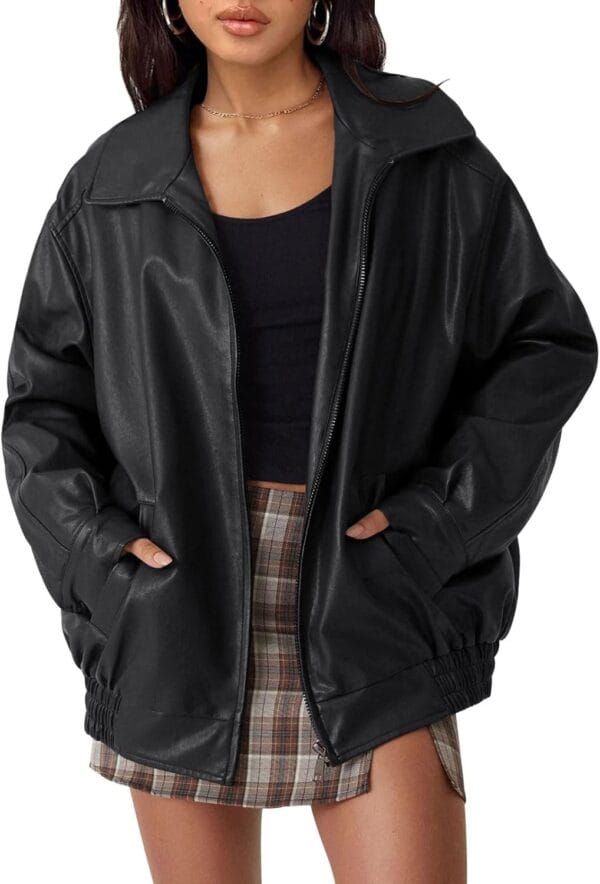 Trendy women's oversized faux leather jacket in a stylish black finish