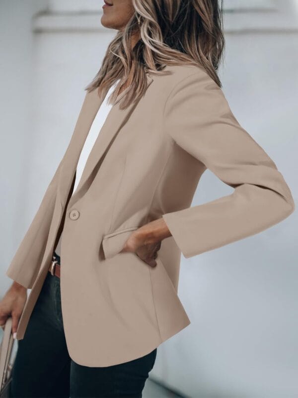 Open front long sleeve women's blazer suitable for work or casual wear