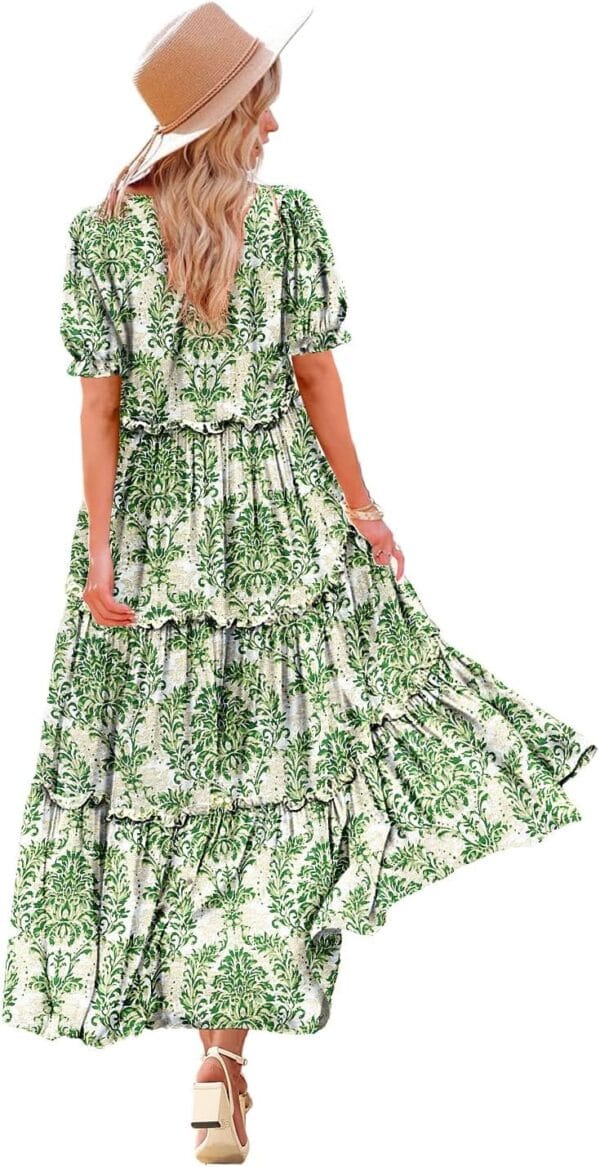 Women's casual bohemian maxi dress with puff sleeves and pockets