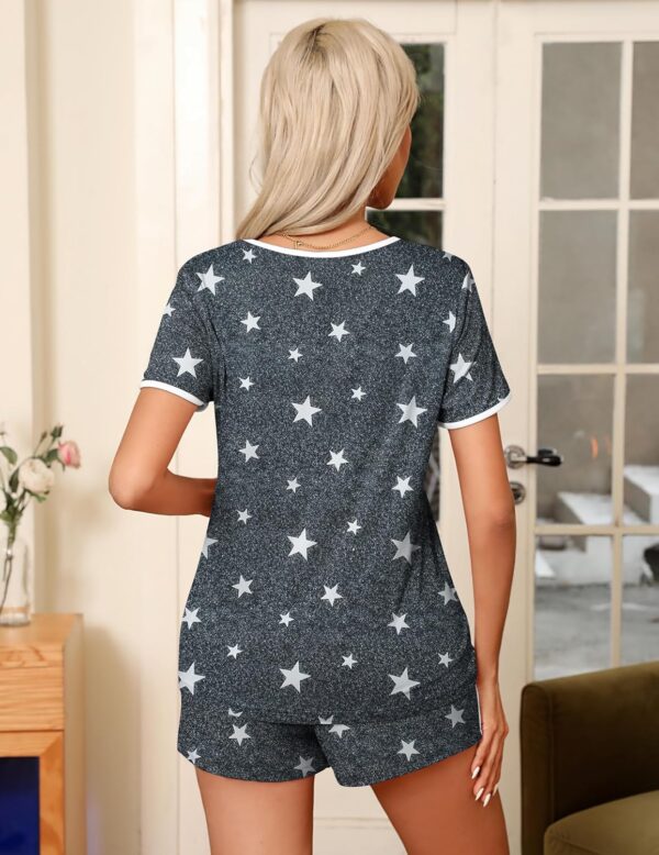 Soft women's pajama set in light fabric, short sleeve and elastic waist