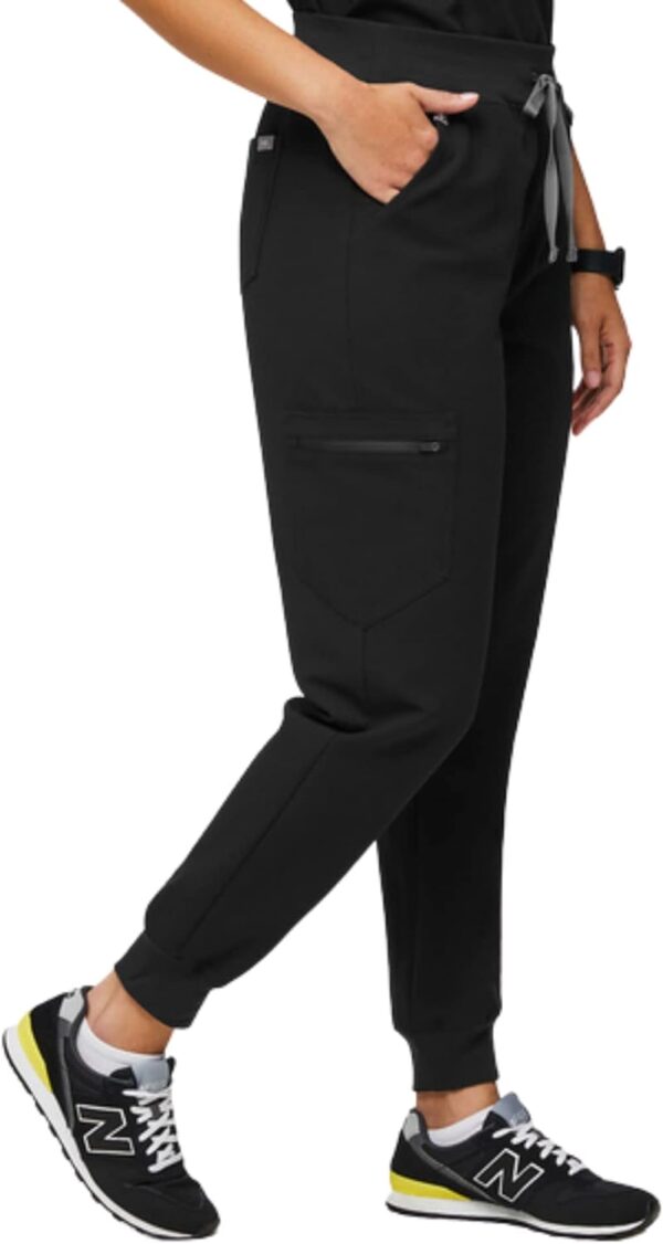 Slim fit high waisted jogger scrub pants for women with six pockets