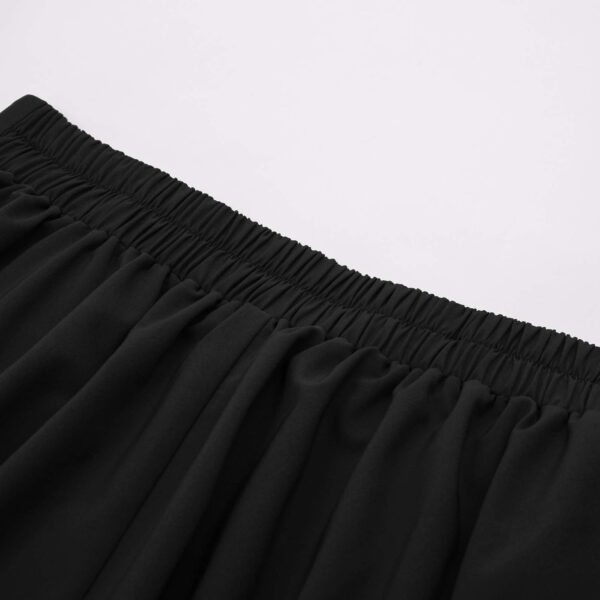Vintage high waisted midi skirt with pleats and pockets in a lovely pattern