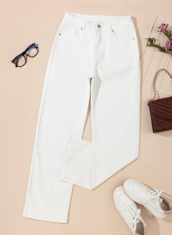 Buy high waisted wide leg jeans with pockets in casual denim style