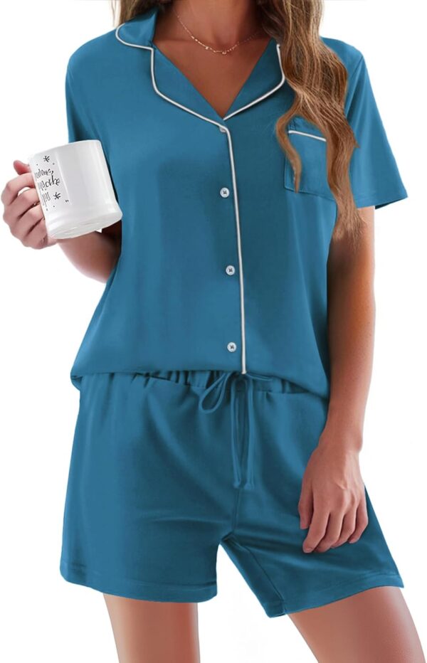 Soft short sleeve sleepwear set, best women's pajamas in a light fabric