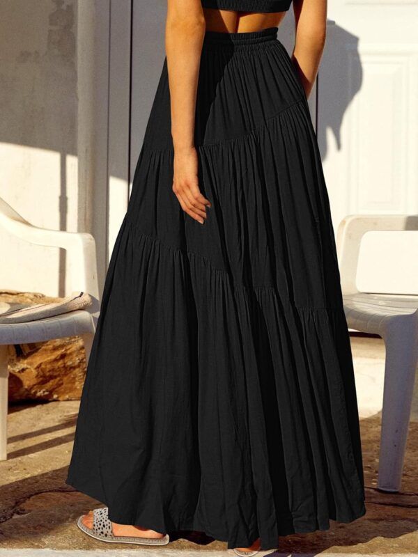 Women's bohemian maxi skirt with high waist and tiered design