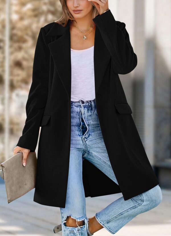Women's long blazer in loose fit with lapel pockets