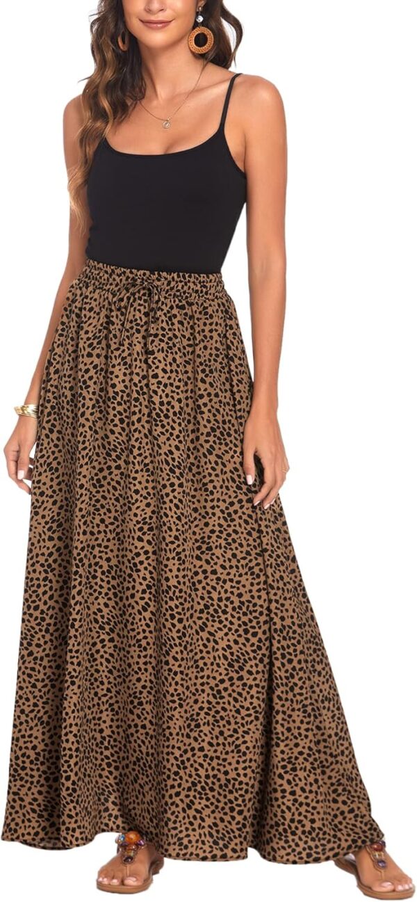 Women's high waisted pleated maxi skirt in flowy design for summer