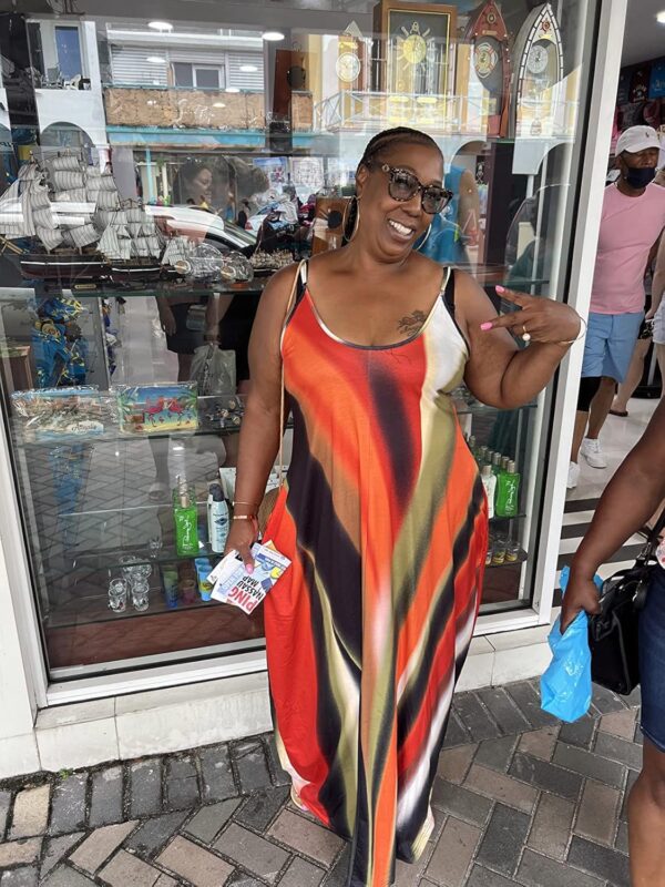 Plus size floral maxi dress with pockets for casual summer outings