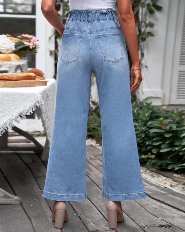 Women’s wide leg jeans in stretchy high waisted style, baggy fit