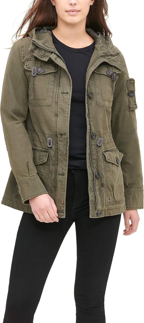 Levi's women's lightweight military jacket in casual fit, cotton blend material